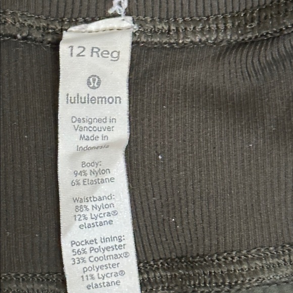 lululemon athletica dance studio Dark Green Pants size 12R - Picture 9 of 14